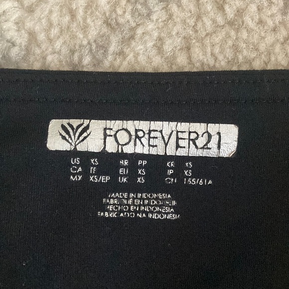 Workout shorts - Picture 11 of 11